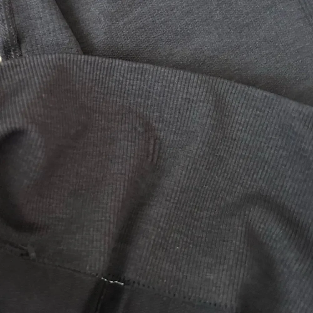 Lululemon Seamlessly Street Cropped Leggings Sz 6